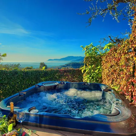 Casa Con Piscina Jacuzzi Ac Wifi E Biciclette Elettriche *