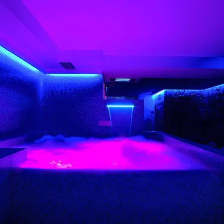 Daire Casa Con Piscina Jacuzzi Ac Wifi E Biciclette Elettriche