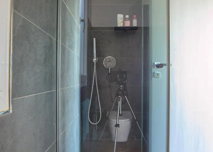 Casa Con Piscina Jacuzzi Ac Wifi E Biciclette Elettriche Appartement Bordighera