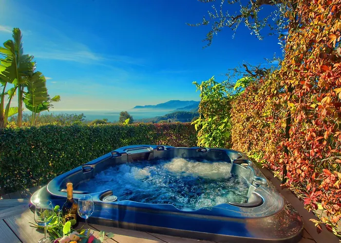 Casa Con Piscina Jacuzzi Ac Wifi E Biciclette Elettriche *